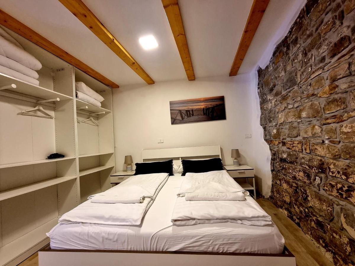 Old Piran Pianino Beachfront 외부 사진